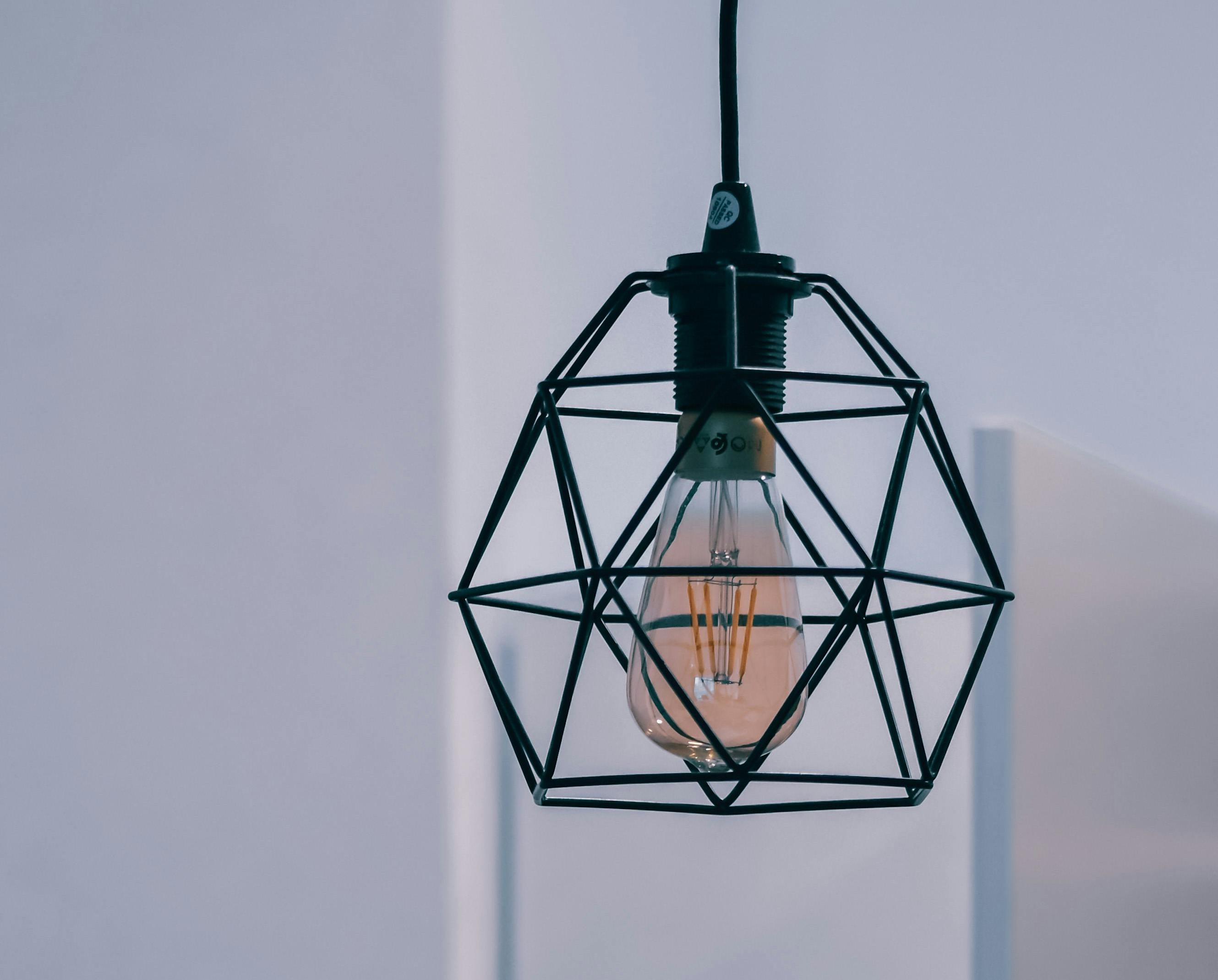 Minimal pendant light
