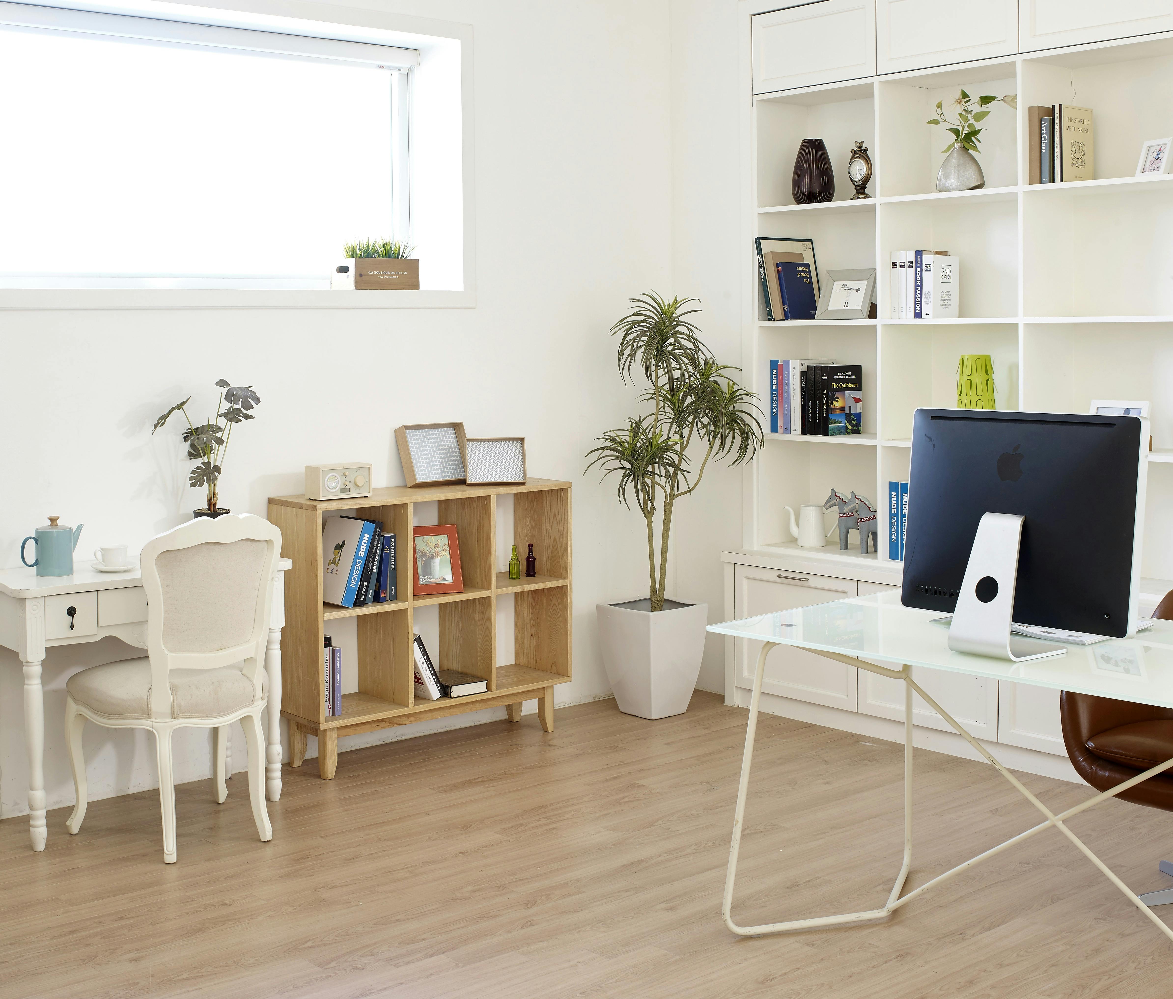 Bookshelf